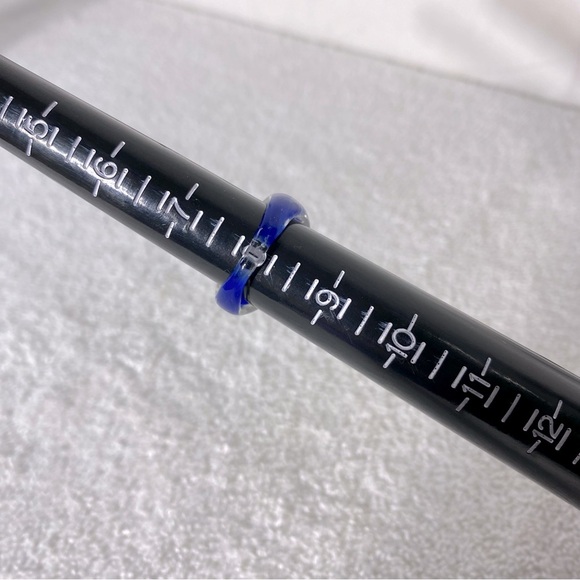 Vintage Art Glass Handmade Blue White & Copper Glitter Band Ring - Picture 11 of 12